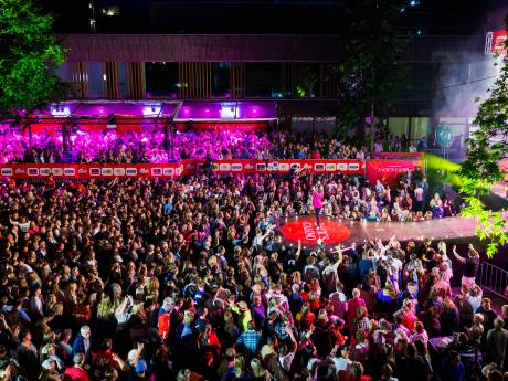 Beroepenbingo: Tilburgs Festival van het Levenslied trekt studenten, bouwvakkers én advocaten