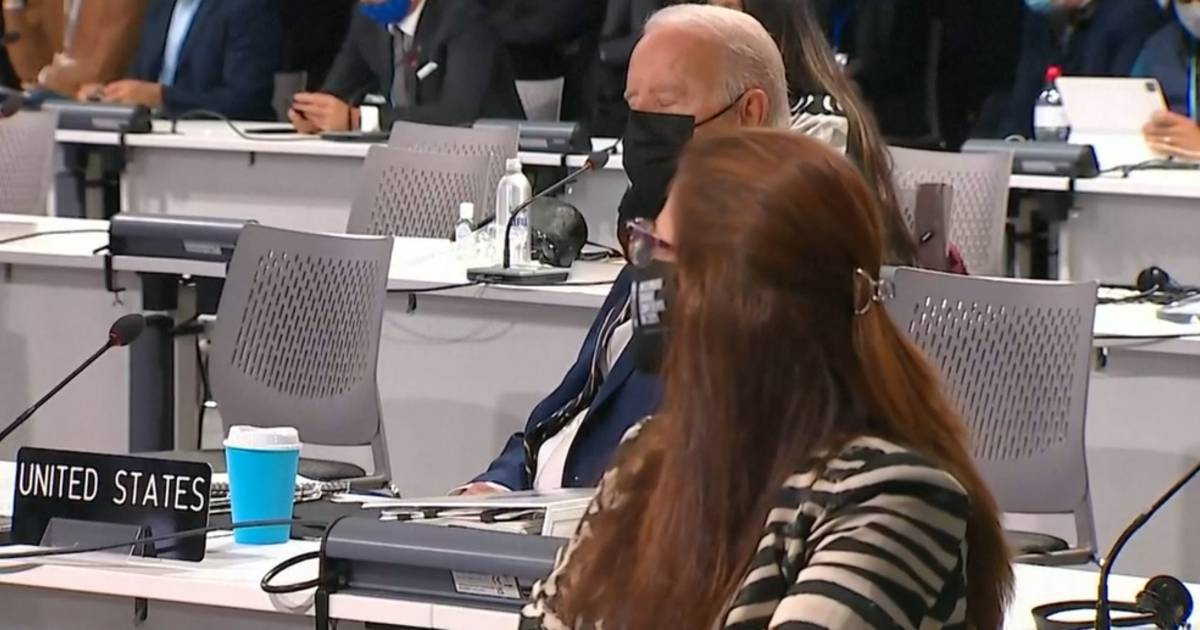 Joe Biden parece quedarse dormido durante los discursos de la Cumbre del Clima |  En el extranjero