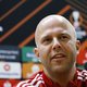 Feyenoord-trainer Slot wil niet vooruitlopen op eigen toekomst en kampioensfeestje: ‘Wij moeten nog twee keer winnen’
