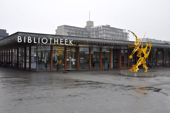 De bibliotheek van Waregem aan het Boekenplein werd ook door de broers Goedefroo ontworpen.