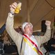 Dranouter: muzikaal meesterschap overgoten met biersaus, krijsende kinderen, zwengelende tepels