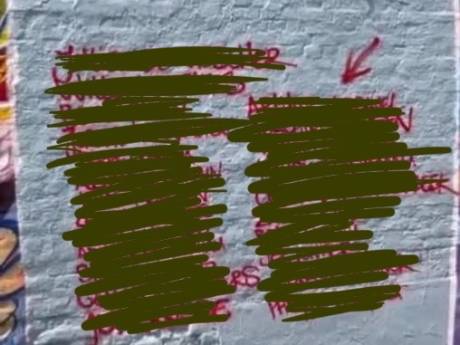 Paar uur na overschildering staan Reuzegom-namen plots terug in Graffitistraatje: “Verhoogde waakzaamheid bij de politie”