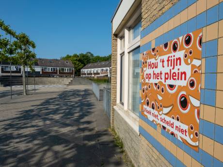 Slapeloze nachten en schooldak zo lek als een mandje: hangjongeren zorgen voor veel overlast in Oost-Souburg