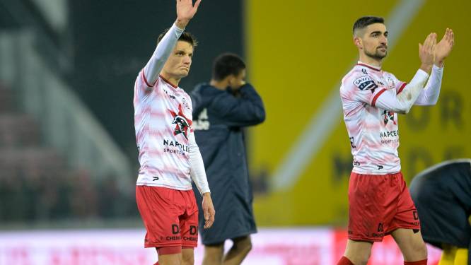 Herboren Jelle Vossen lag vijf dagen in het ziekenhuis met vleesetende bacterie: “Van fitte mens zomaar naar één brok ellende”