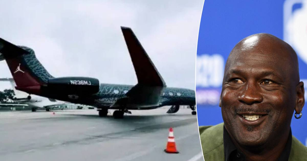 Eigen logo op de staart en gezellig salon: inkijk in de luxe-privéjet van Michael Jordan, met prijsk