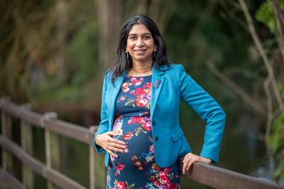 Pour la première fois, une ministre britannique en fonction prend un congé de maternité
