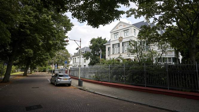 AIVD ontmaskert twee Russische spionnen, moeten Nederland verlaten