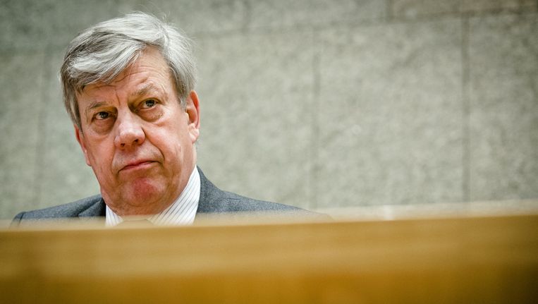 Een getuigenverhoor van Opstelten (foto), Teeven en Demmink is toegestaan door de rechtbank van Amsterdam. Beeld ANP