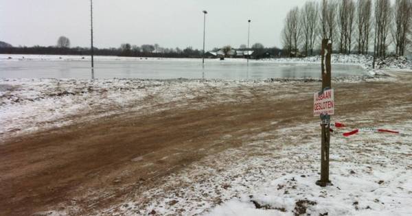 IJsbaan Gameren voor het eerst open | Zaltbommel - Brabants Dagblad