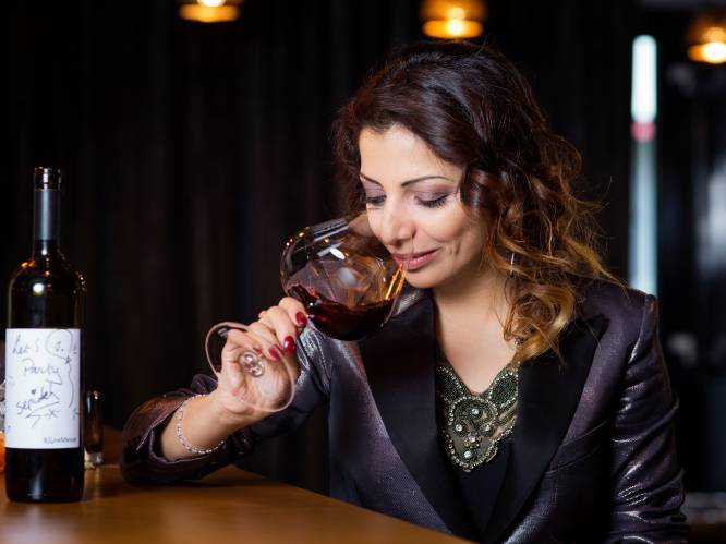 Topsommelier Sepideh selecteert haar favoriete betaalbare wijnen uit de supermarkt voor de feesttafel