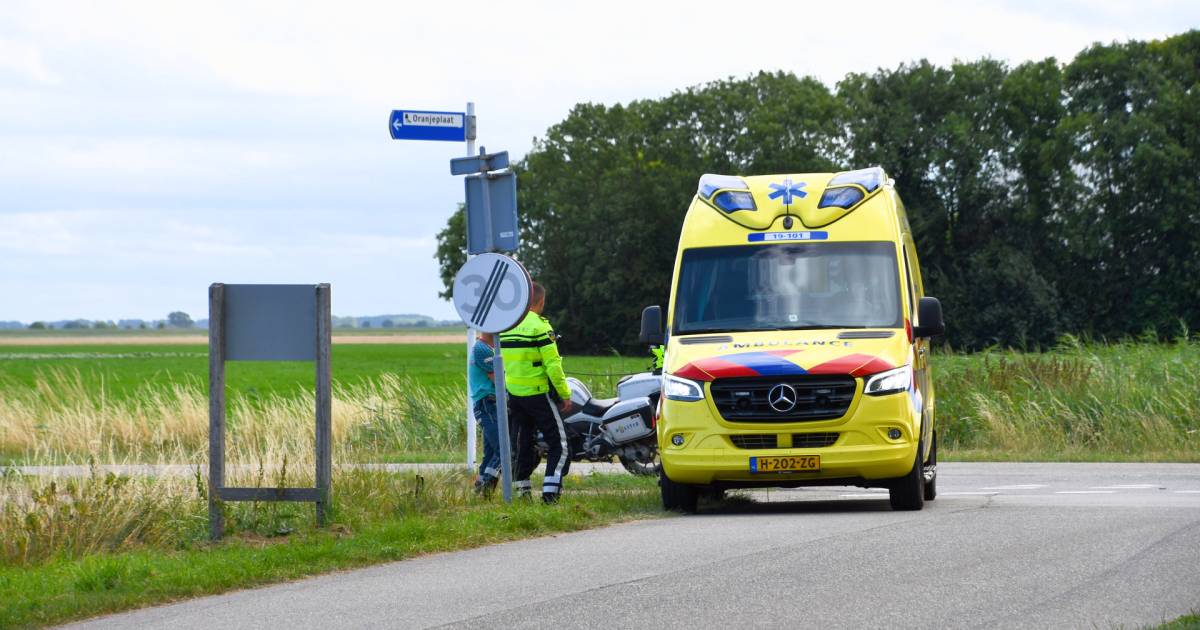 Fietser gewond bij aanrijding in buitengebied Arnemuiden.