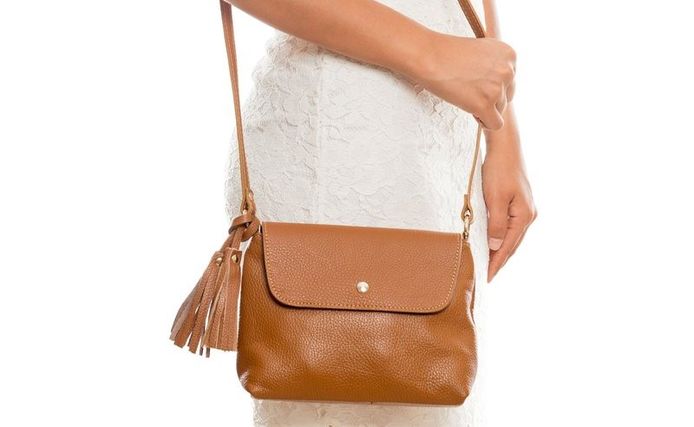 Elke vrouw heeft een goede cognackleurige handtas nodig. Dit zijn onze favorieten.