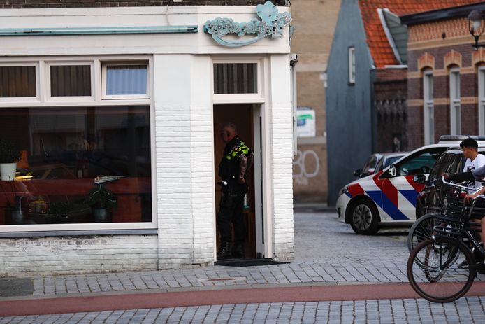 Een cafetaria in Bergen op Zoom werd in juni 2021 overvallen.