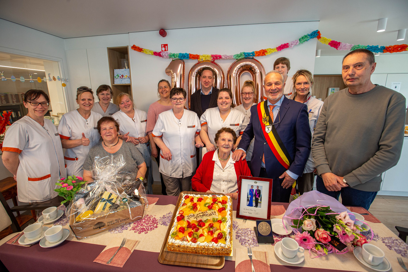 honderd-kaarsjes-voor-schepdaalse-maria-claes-in-wzc-sint-carolus