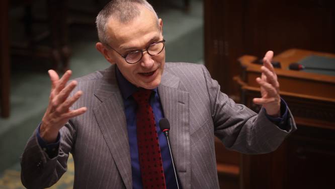 Frank Vandenbroucke sur la vaccination: “Il faut arrêter de dire que les autres pays sont plus rapides que nous”