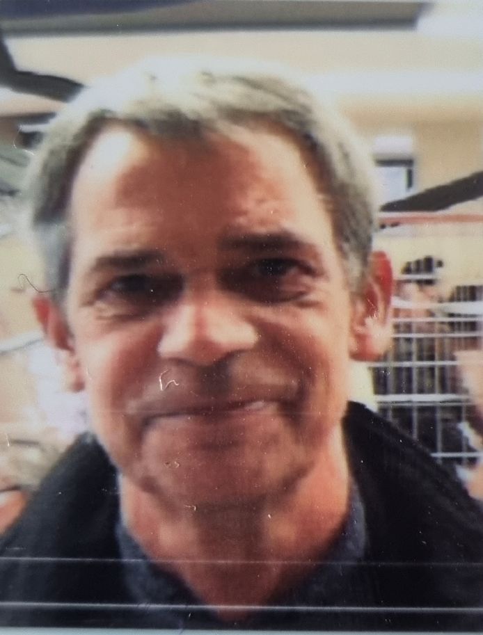De politie maakt zich zorgen om de 58-jarige Paulus Johannes Cornelis Daniels.