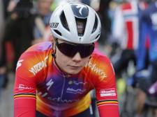 Victoire et émotions fortes: Lotte Kopecky remporte la Nokere Koerse, trois jours après le décès de son frère 
