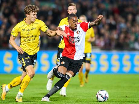 Feyenoord laat Leroy Fer transfervrij naar Turkije gaan