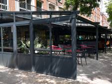 Overdekte terrassen voor horecazaken aan Kerkstraat: ‘Veel aantrekkelijker voor klanten’
