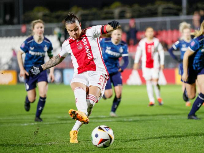 Sherida Spitse schiet Ajax Vrouwen naar bekerfinale na intense Klassieker tegen Feyenoord