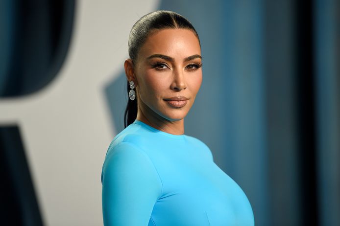 Kim Kardashian a régulièrement recours à Photoshop.
