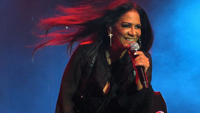 Sheila E In Nile Vergane Glorie Op Blote Voeten Muziek Ad Nl
