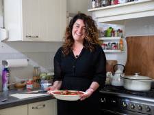 Naar recept van haar Italiaanse oma: Lucia Dessi uit Goes maakt polpette