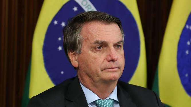Een dag na mooie woorden op klimaattop bezuinigt Bolsonaro kwart op milieu