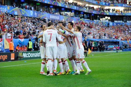 C'est en blanc que l'Espagne a été vaincue par la Croatie, malgré un but d'ouverture rapide de Morata