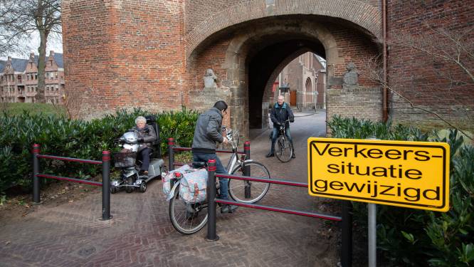Drie hekjes zorgen voor radeloze fietsers in Kampen
