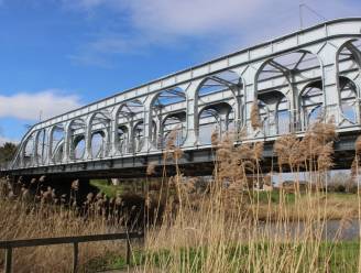 Lorenzobrug afgesloten door werken aan spoorlijn
