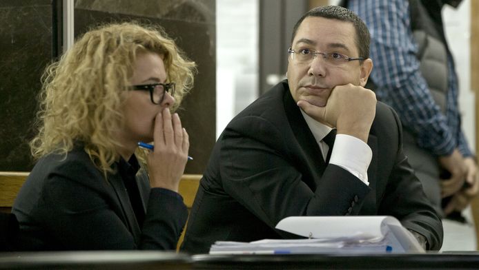 Victor Ponta et son avocate