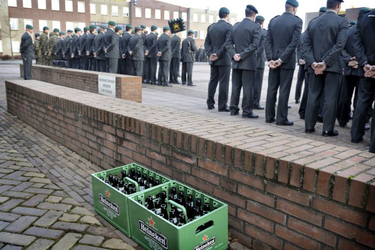 Belgische Militair Houdt Recht Op Twee Pintjes Het Parool