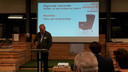 Hans van Groenendaal presenteert bij het Care Innovation Center zijn MusicChair met ingebouwde boxen. De stoel is bedoeld voor mensen die even willen terugtrekken in een 'bubbel met gepersonaliseerde geluiden’. Bijvoorbeeld mensen met dementie, maar ook mantelzorgers.