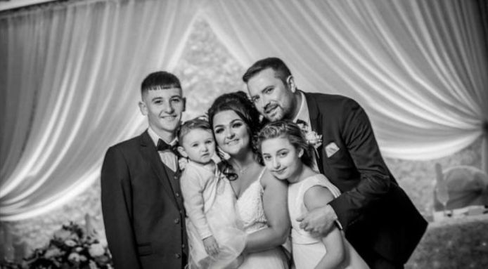 Samantha, Josh en de kinderen. Baby Eviegrace was toen nog niet geboren.