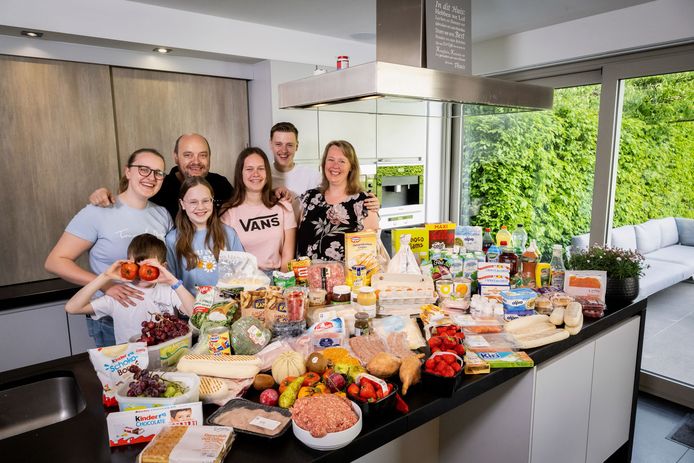 Een groot gezin betekent ook véél boodschappen.