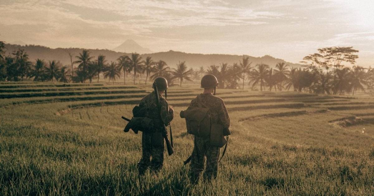 Pathé menampilkan De Oost di layar lebar |  menunjukkan