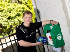 Stef verlengde vijf levens door reanimatie: 'Als ik van huis ga, neem ik altijd mijn AED mee in een rugzak' 