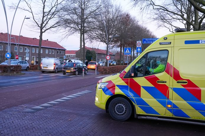 Even na 16.15 uur kwam een fietsster in botsing met een automobilist.