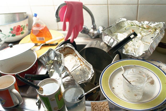 Een keuken wordt snel vies als er te veel spullen in staan, vindt Marja Middeldorp.