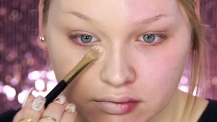 vergeetachtig Leesbaarheid ik betwijfel het Make-up video van Brabantse Nikkie razend populair | Tech | AD.nl