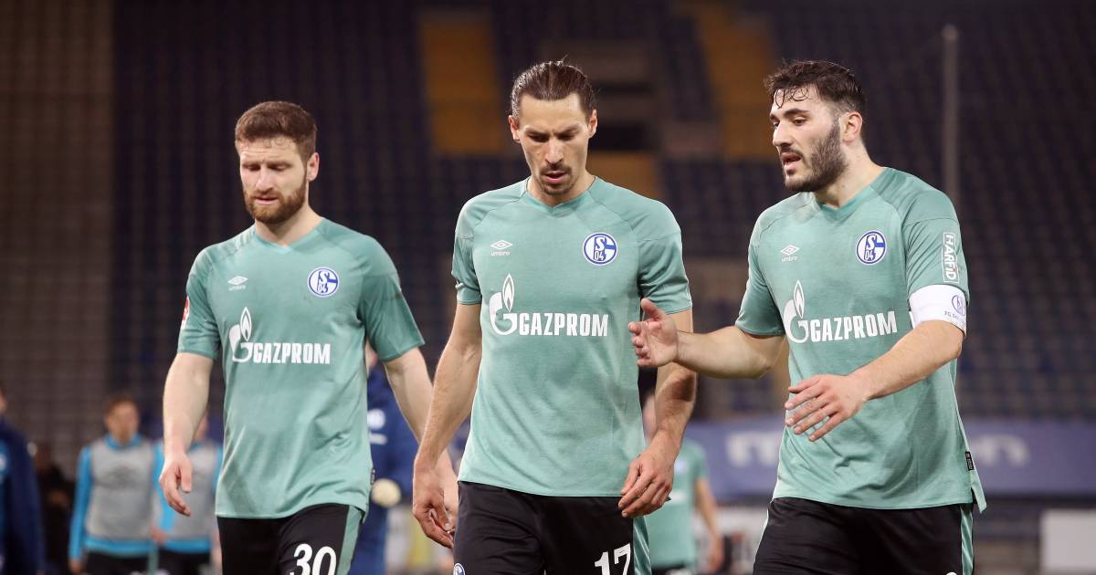 Schalke 04 degradeert na 30 jaar uit Bundesliga, Bayern ...
