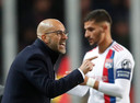Peter Bosz won met Olympique Lyon met 2-4 bij Sparta Praag.
