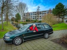 Marianne is na 21 jaar haar Mazda 626 nog lang niet zat: tot de sloop hen scheidt