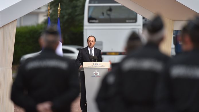 Hollande benadrukte vanochtend nogmaals dat het kamp nog voor de winter wordt opgeruimd