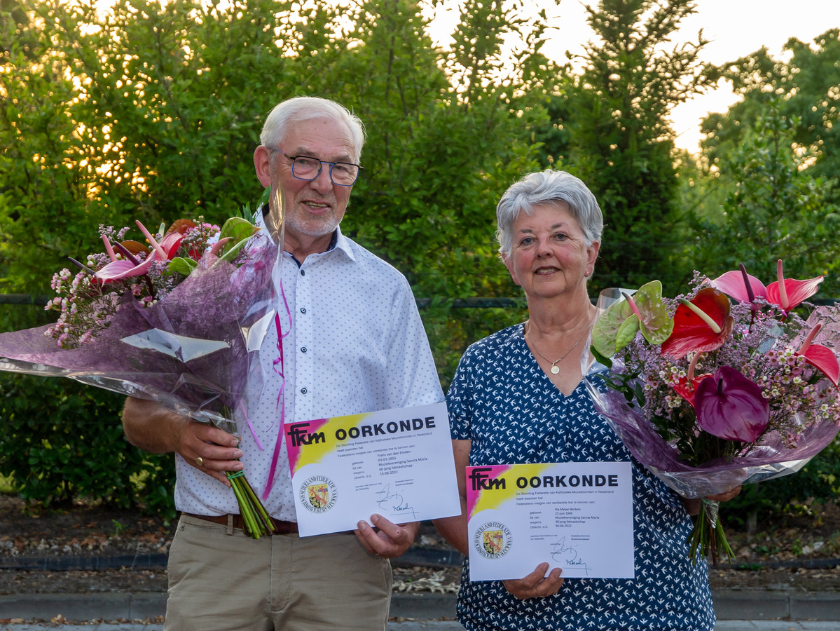 Penningmeester, erelid en jubilaris. Frans werd het allemaal in 60 jaar