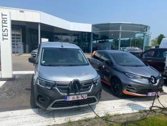 Twee elektrische deelwagens in Merksplas