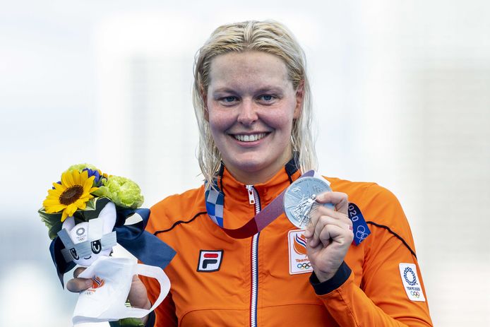 Zilver: Sharon van Rouwendaal (openwaterzwemmen, 10km, vrouwen)