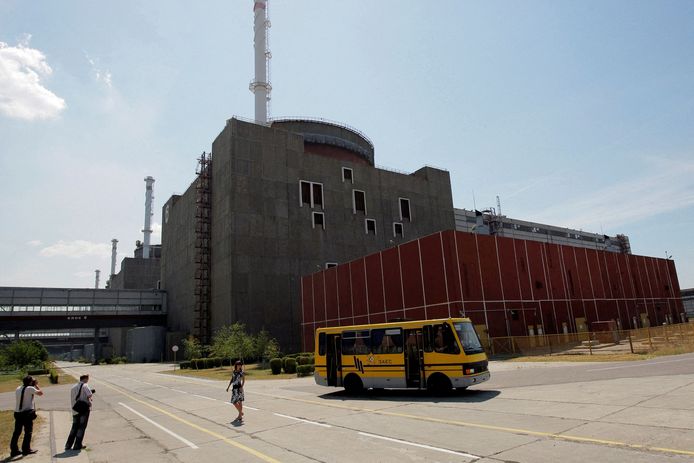 La centrale nucléaire de Zaporijjia, la plus grande d'Europe, en 2008.