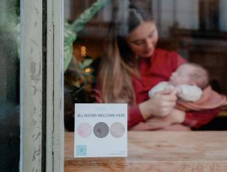 “All boobs welcome here.” Nieuwe ‘Breast Places sticker’ toont horecazaken die borstvoedingsvriendelijk zijn 